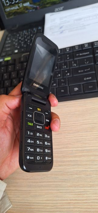 Perfectum samsung  M400