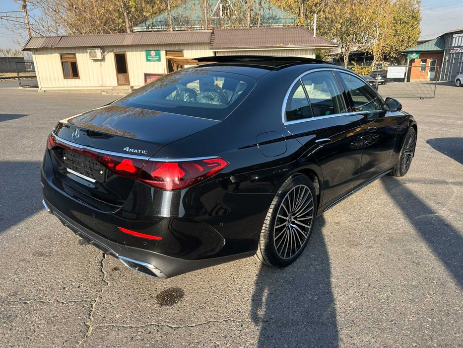 Продается Mercedes W214 E300 4Matic AMG-line 2025 год