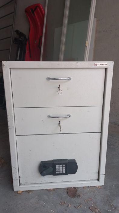 Метална каса, мултисейф