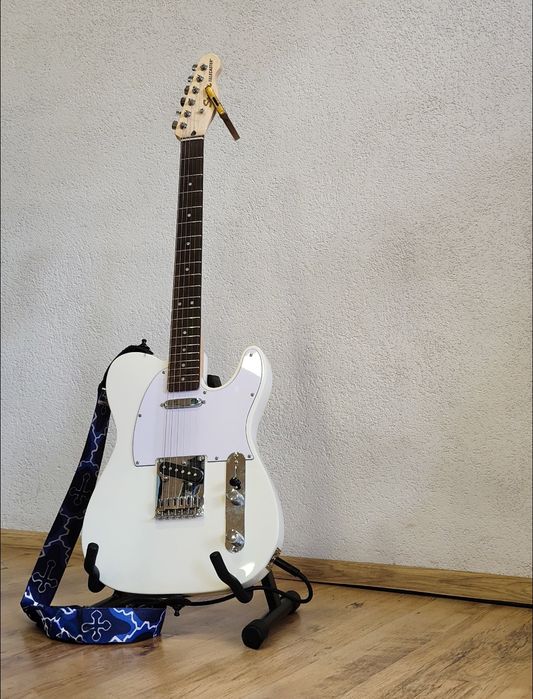 Пълен китарен комплект – поддържан фанатично, в състояние "Mint"