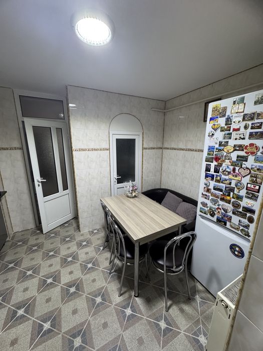 Apartament-3 camere