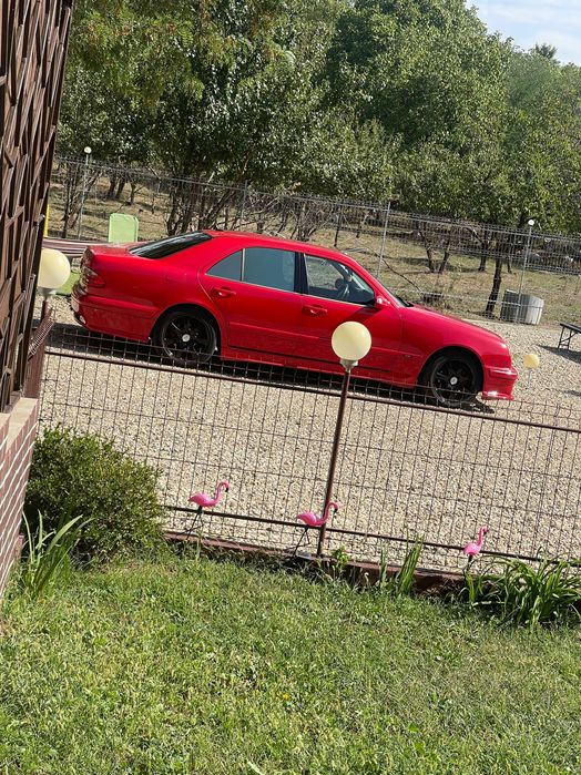 Mercedes E200 Classic CDI 2.2 manuala An2000