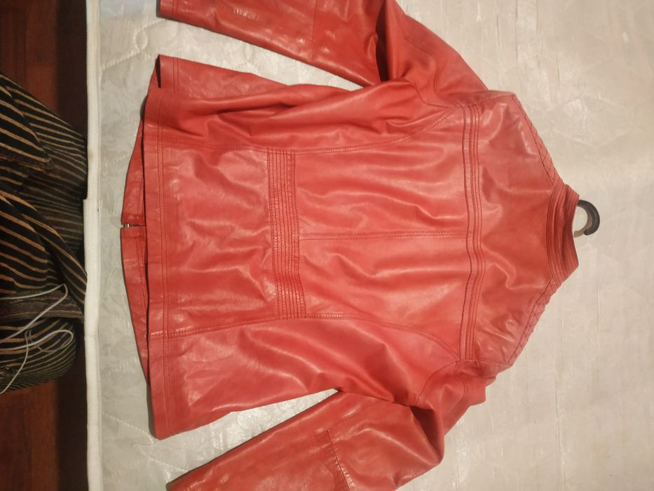 Кожаная куртка р 50-52