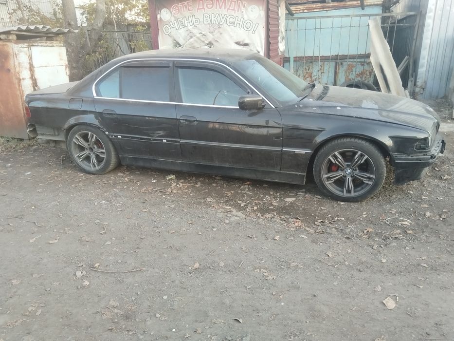 Продам Bmw e38 735 или обмен