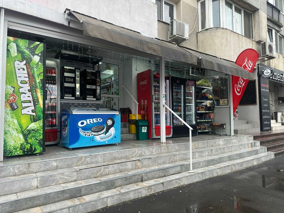 Vand cedez afacere la cheie magazin alimentar