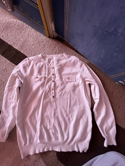 Продам одежду одевала 1-2 раза за 3000тг