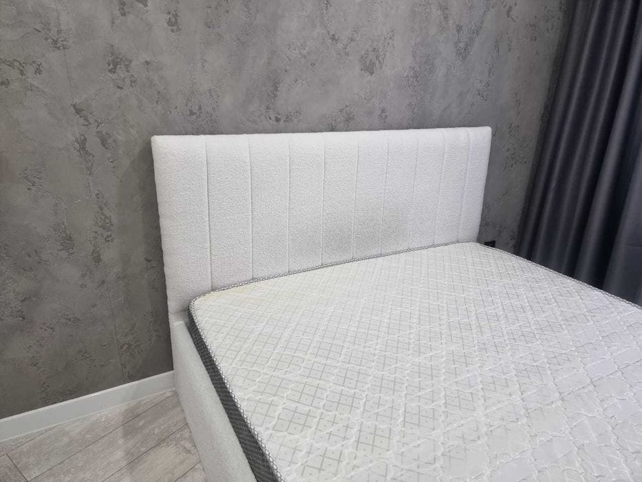 кровать двуспальная, б/у