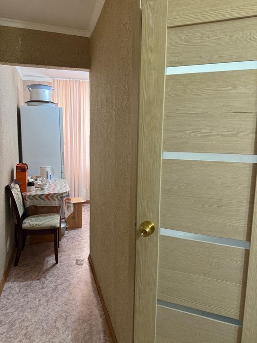 Продам 2 х ком квартиру