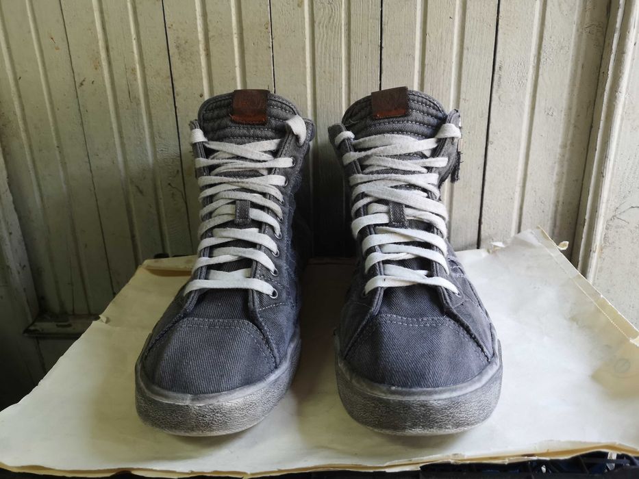 ''Diesel D-String''оригинални кецове 45 номер