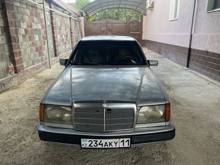 Мерседес бенс 200