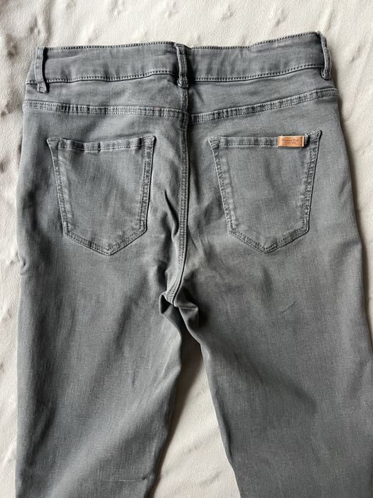 Дамски дънки Massimo Dutti пола Armani Jeans