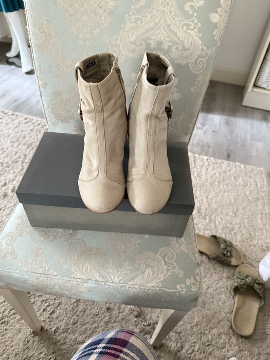 Ботинки, сапожки размер 38