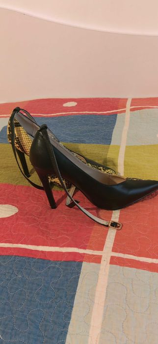 Дамски обувки уникални