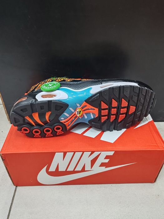 Nike  air max plus brixton