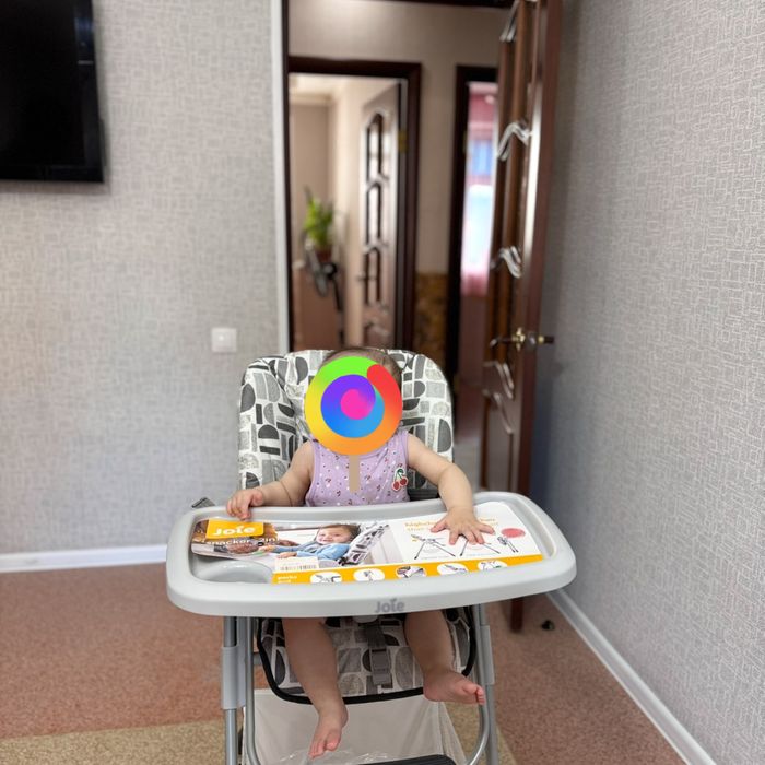 Стол для кормление