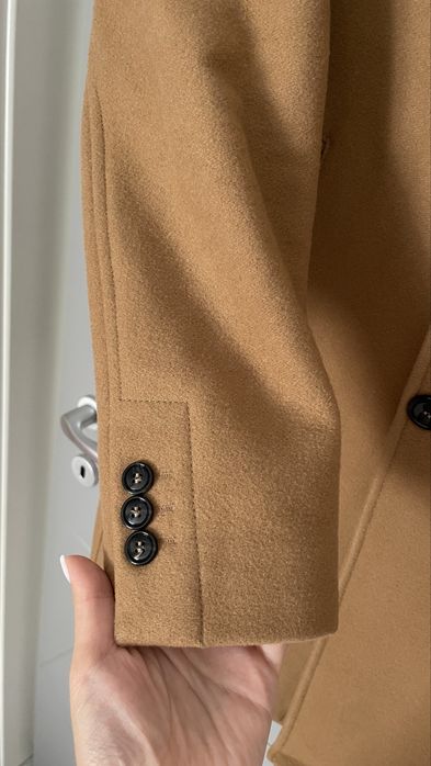 Palton Zara Man cu continut 77% lana