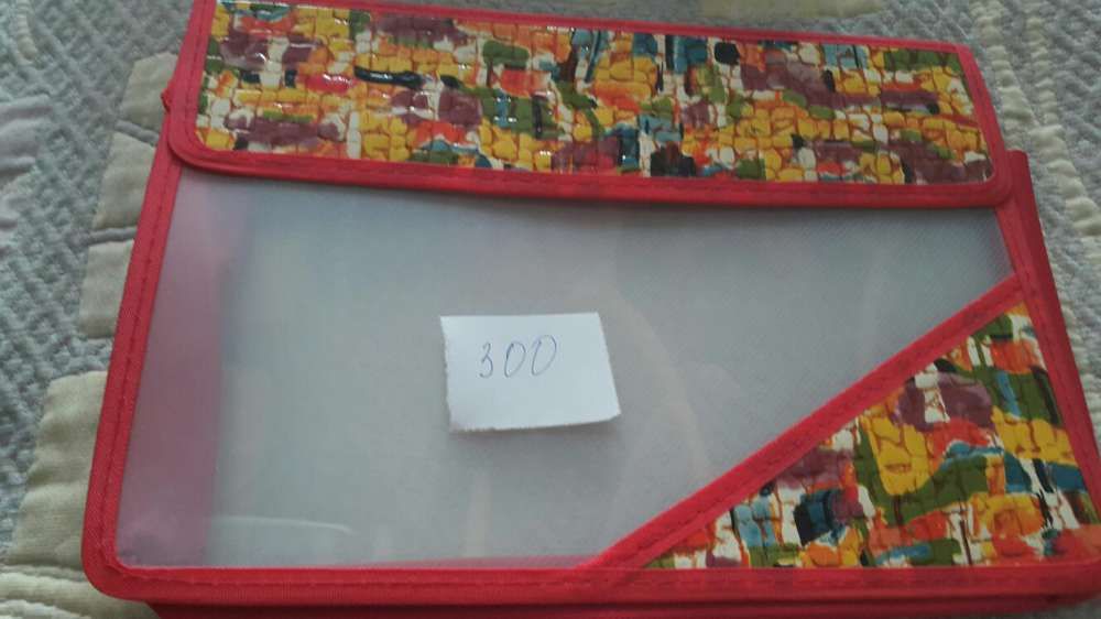 Папка для школьных принадлежностей