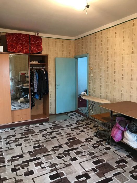 Продаётся 5ком квартира.Қўйлиқ7 срочно