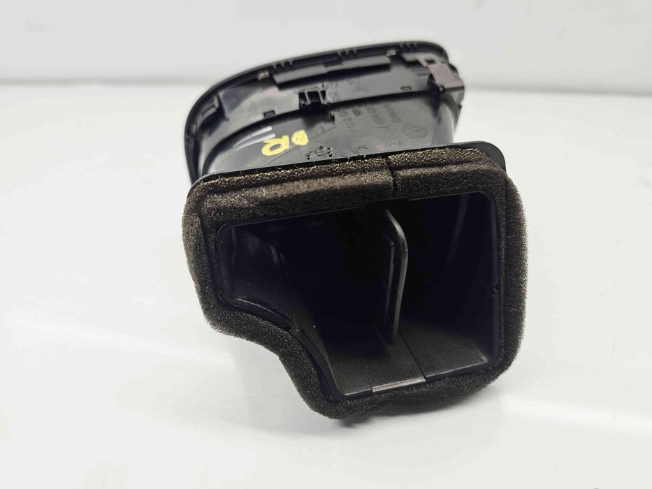 Grila aerisire dreapta Volkswagen Golf 6 (5K1) [Fabr 2009-2013] 5K081