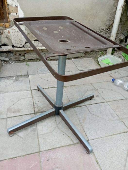 Подставка для телевизора металлические