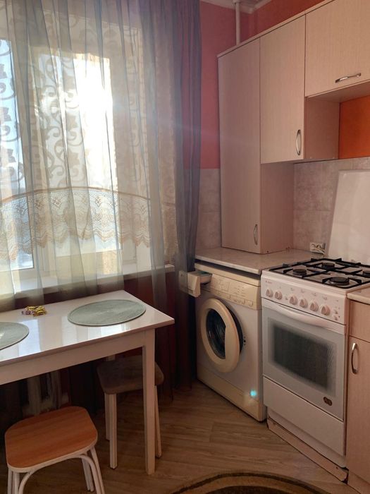 1 ком Достык Молл, Драмтеатр.130+