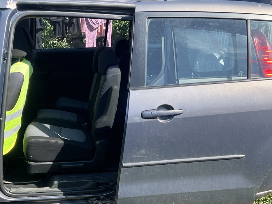 MAZDA 5 2006 — imagine 4