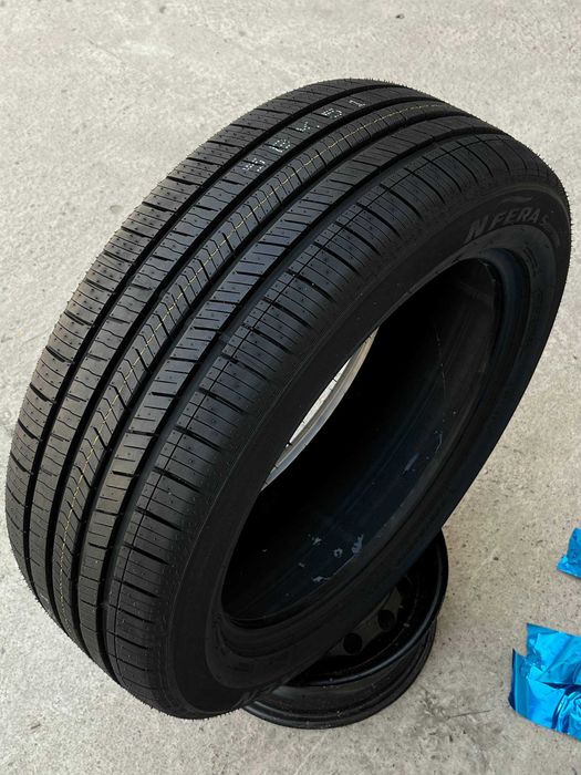 235/55R19 va boshqa razmerlada mashinalarga ko`plab brend shinalar bor