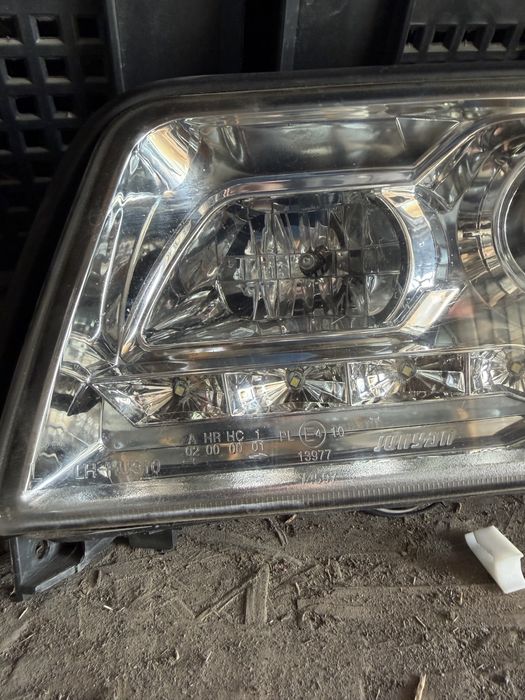 Ауди 100 с4 оптика