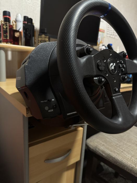 Thrustmaster t300 rs gt