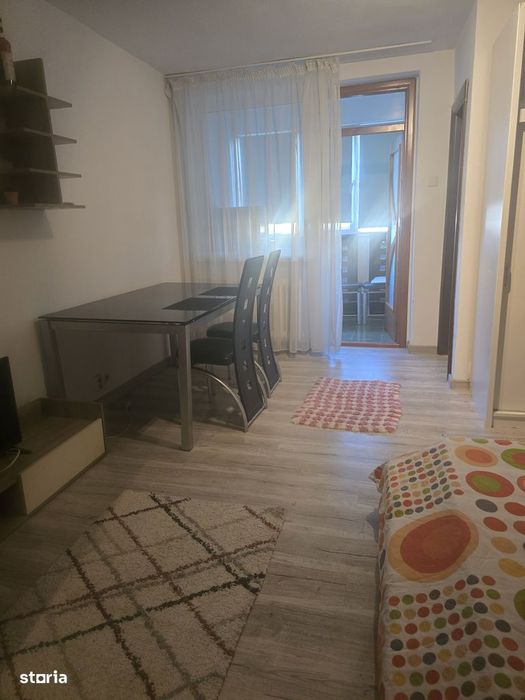 Garsoniera Brazda G-uri 9/10 cu lift,mobilata