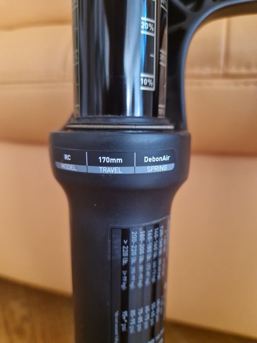 Rockshox Yari RC 27.5 170mm