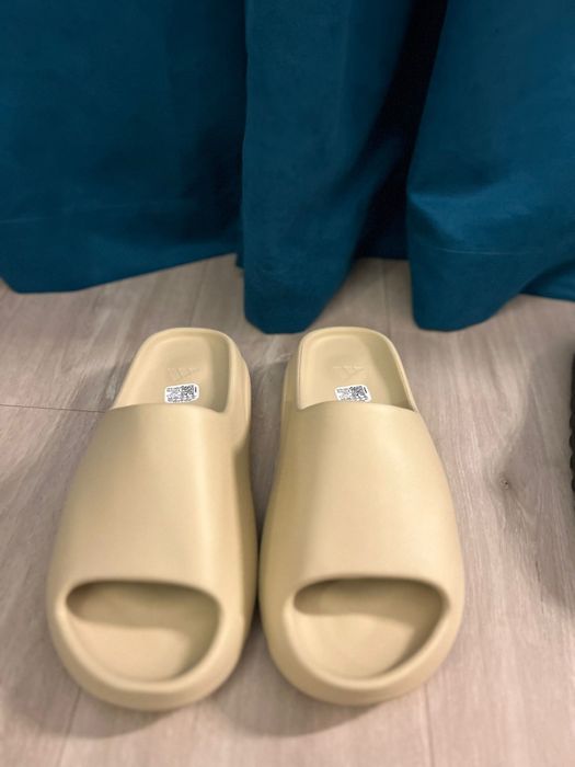 Addidas Yezzy slide Original Коледно Намаление