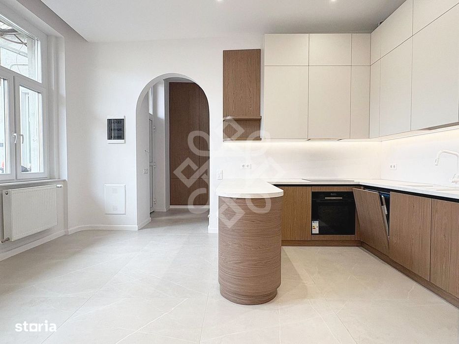 Apartament pe doua niveluri cu terasa, strada Vasile Alecsandri