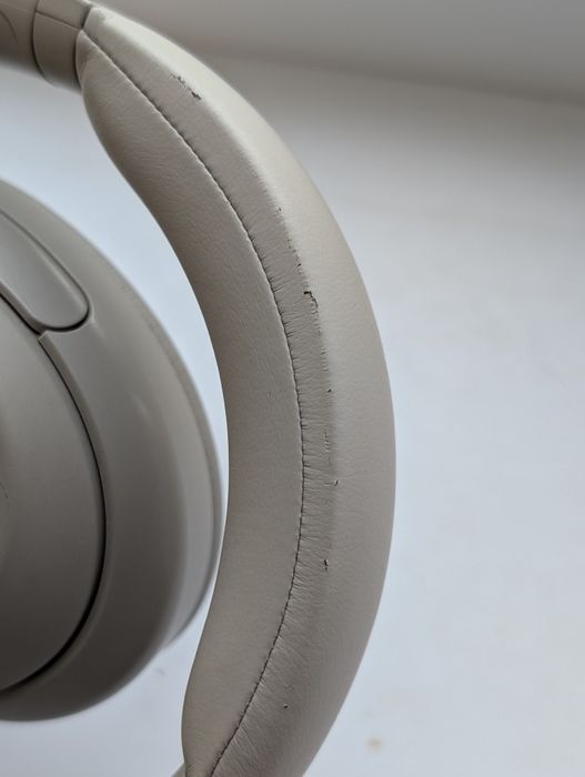 Наушники Sony WH-1000XM4