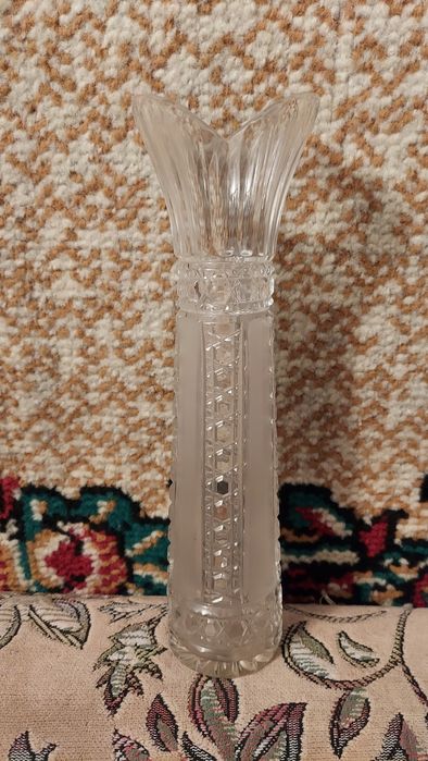 Ваза хрустальная