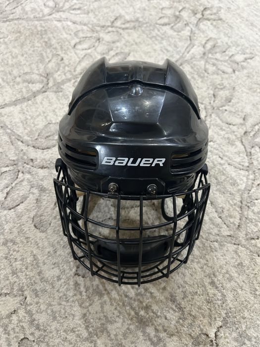Продам Шлем Bauer