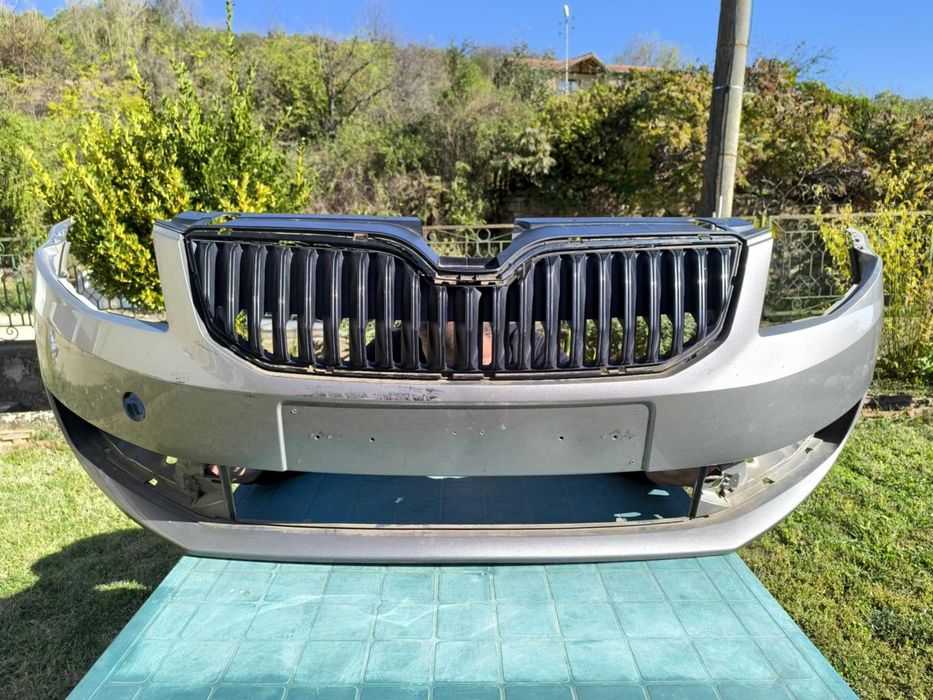 Предна броня за Шкода Октавия 2013/2017.