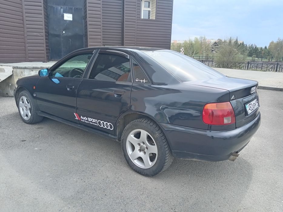 Продам ауди А4 б5 1995