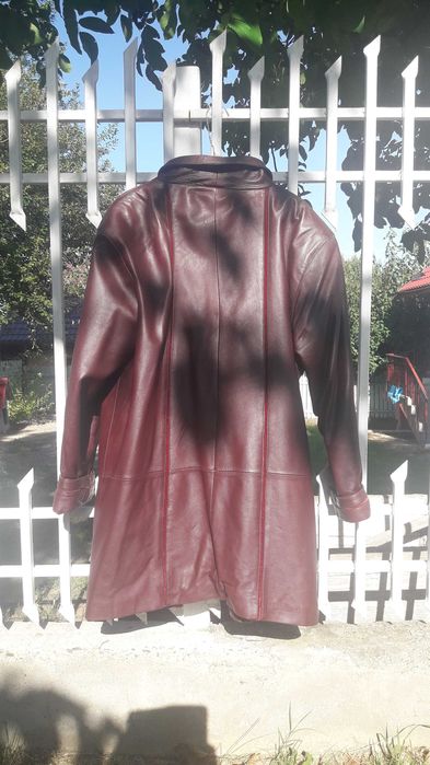 Haina lunga dama din piele