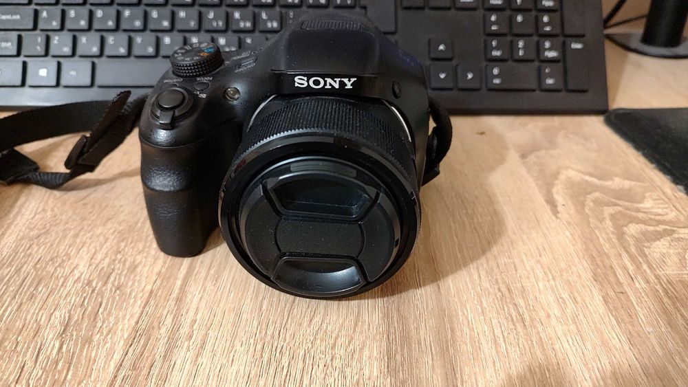 Фотоапарат Sony DSC-HX300