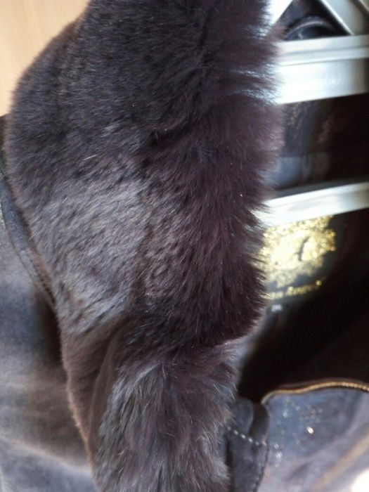 Продам женское полупальто!