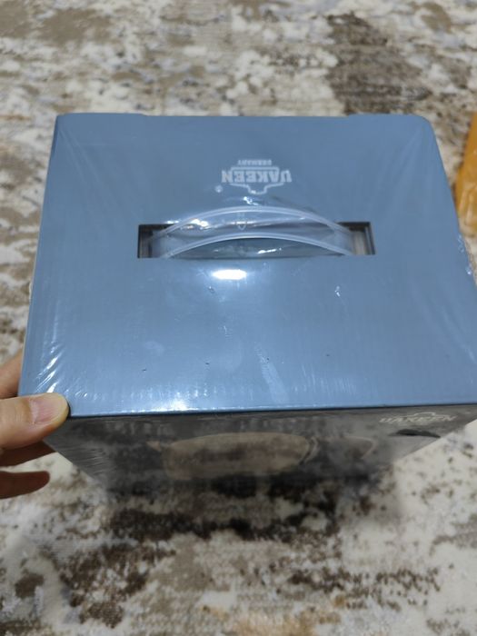 Продаётся новый чайник uakeen