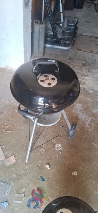Grătar pe cărbuni Weber  Compact Kettle Ø 47 cm