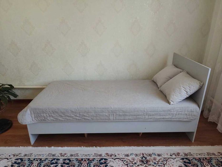 Продам кровати односпальные! 2 шт.