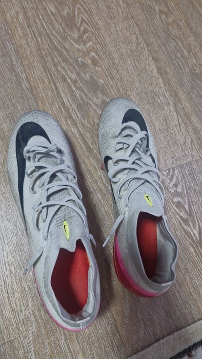 Продам бутсы срочно