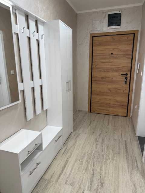 Дава се под наем Двустаен апартамент в Пловдив, Кючук Париж - 62 кв.м за 498.27 € - Снимка #10