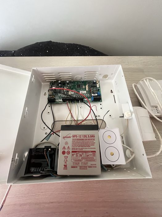 Аларма Paradox в много добро състояние