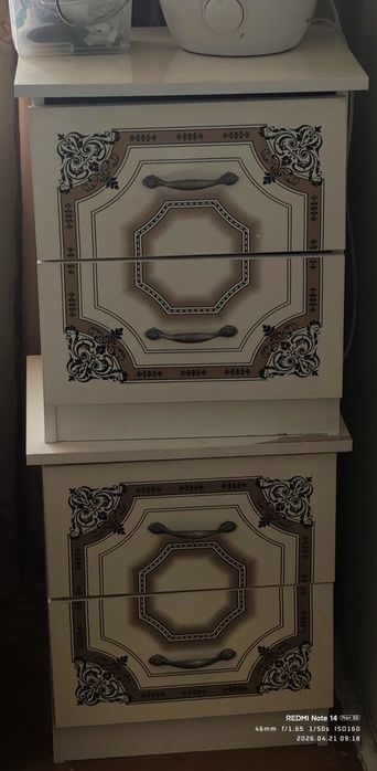 Кровать, шкаф, тумбы