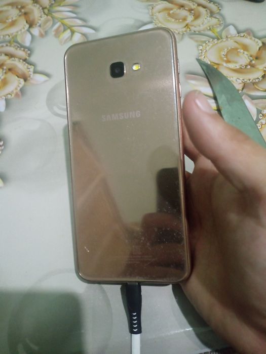 Galaxy Samsung j4+