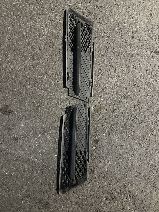 Proiectoare ceață + grile BMW e90